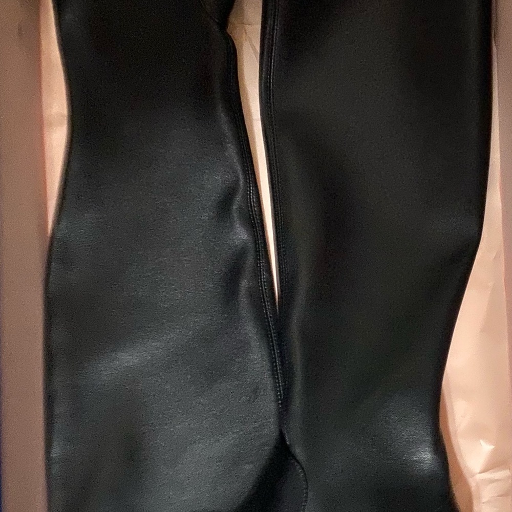 Stuart Weitzman Liviana Black Leather Boot - Picture 6 of 10